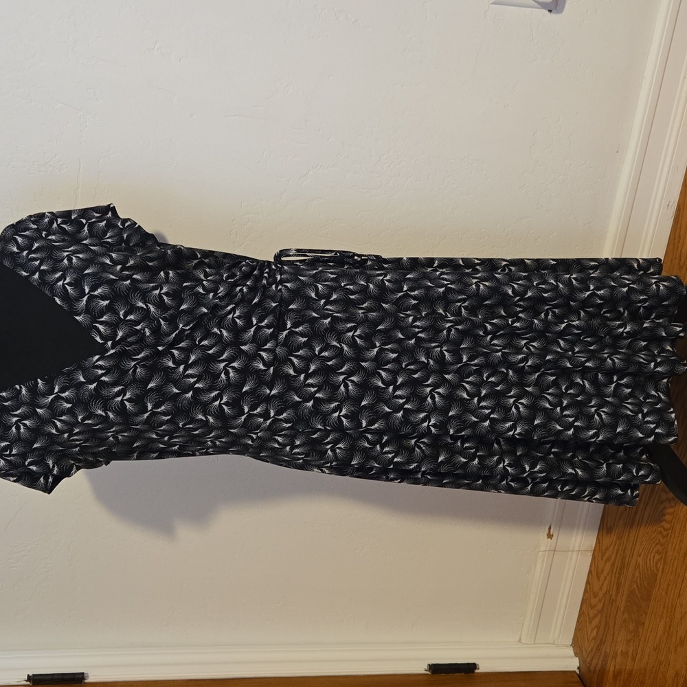 Van Huesen faux wrap dress